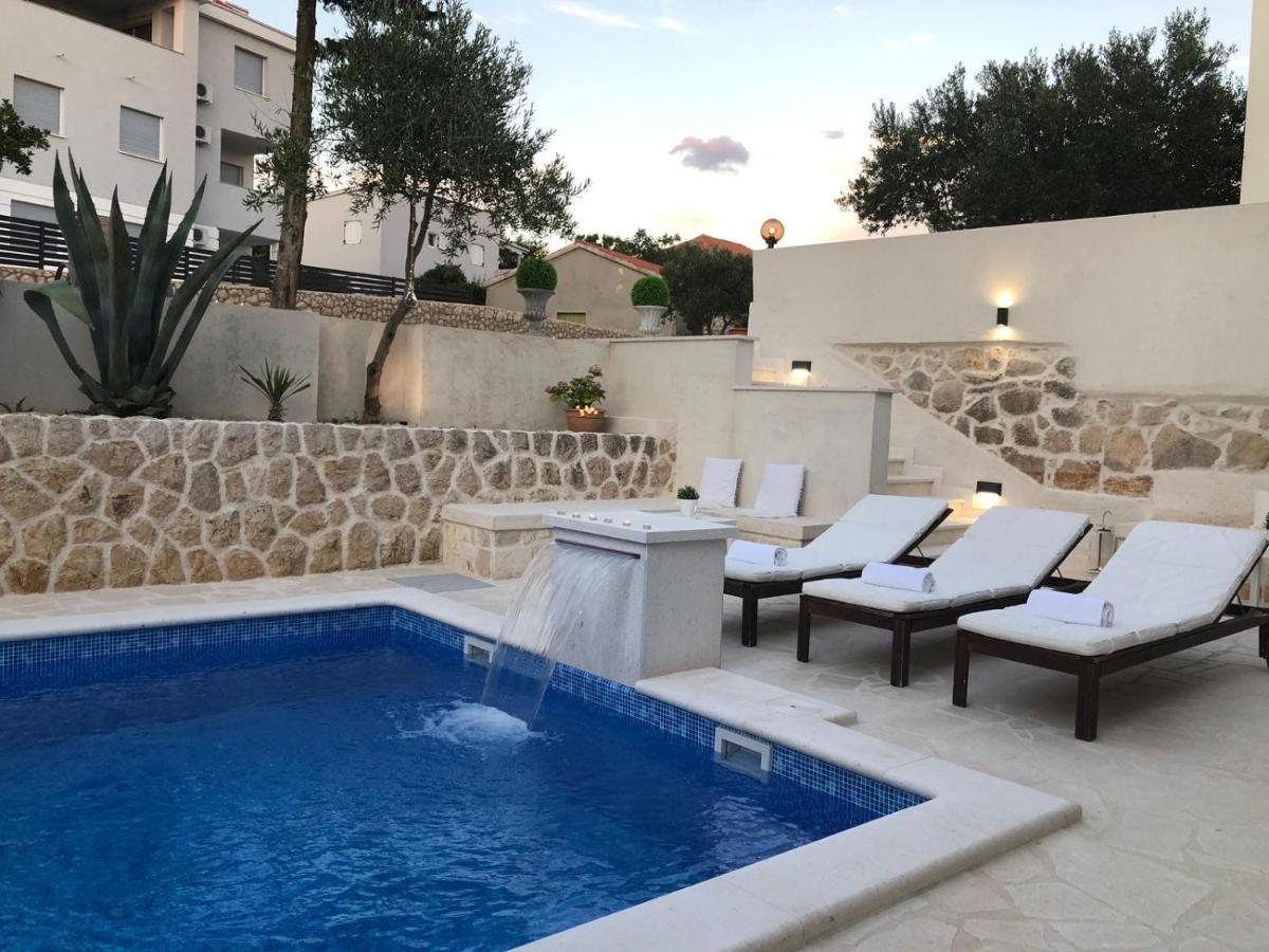Villa Bella With Pool Novalja Εξωτερικό φωτογραφία