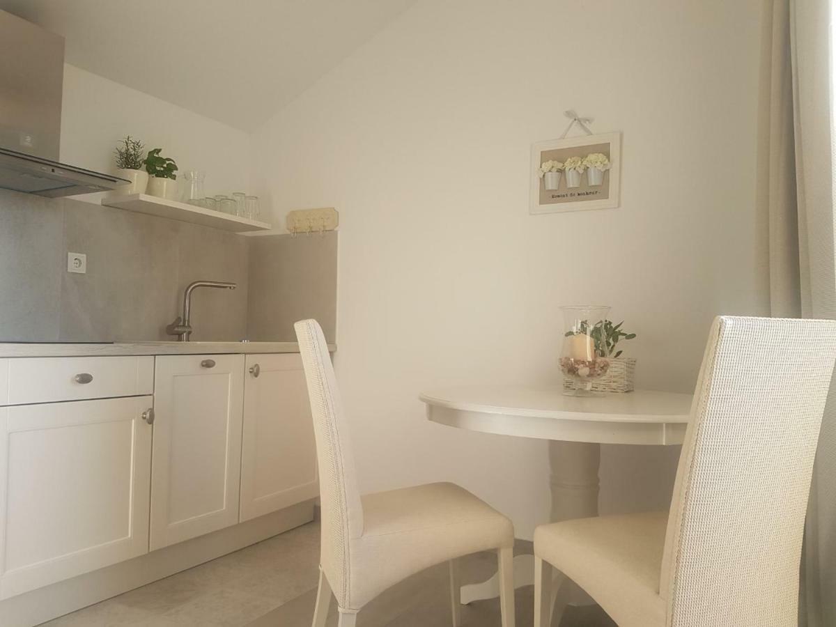 Villa Bella With Pool Novalja Εξωτερικό φωτογραφία